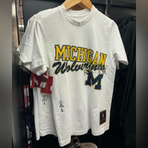 Cactus Jack Travis Scott Mitchell & Ness University Of Michigan Tee New w/o Tag - Picture 3 of 7